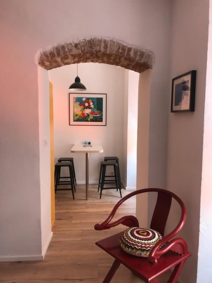 Grand studio rue piétonne Ajaccio Ajaccio  Extérieur photo